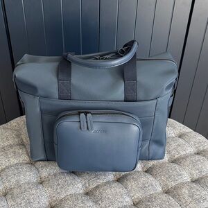 NWOT Monos Metro Duffel - Blue